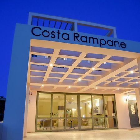 ホテル Costa Rampane プリトラ エクステリア 写真